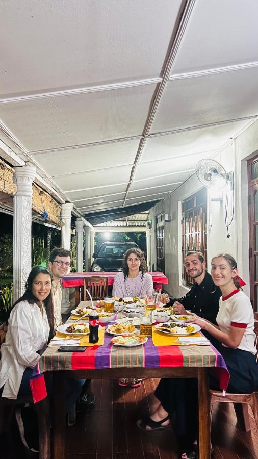 Lal Home Stay Sigiriya Dış mekan fotoğraf