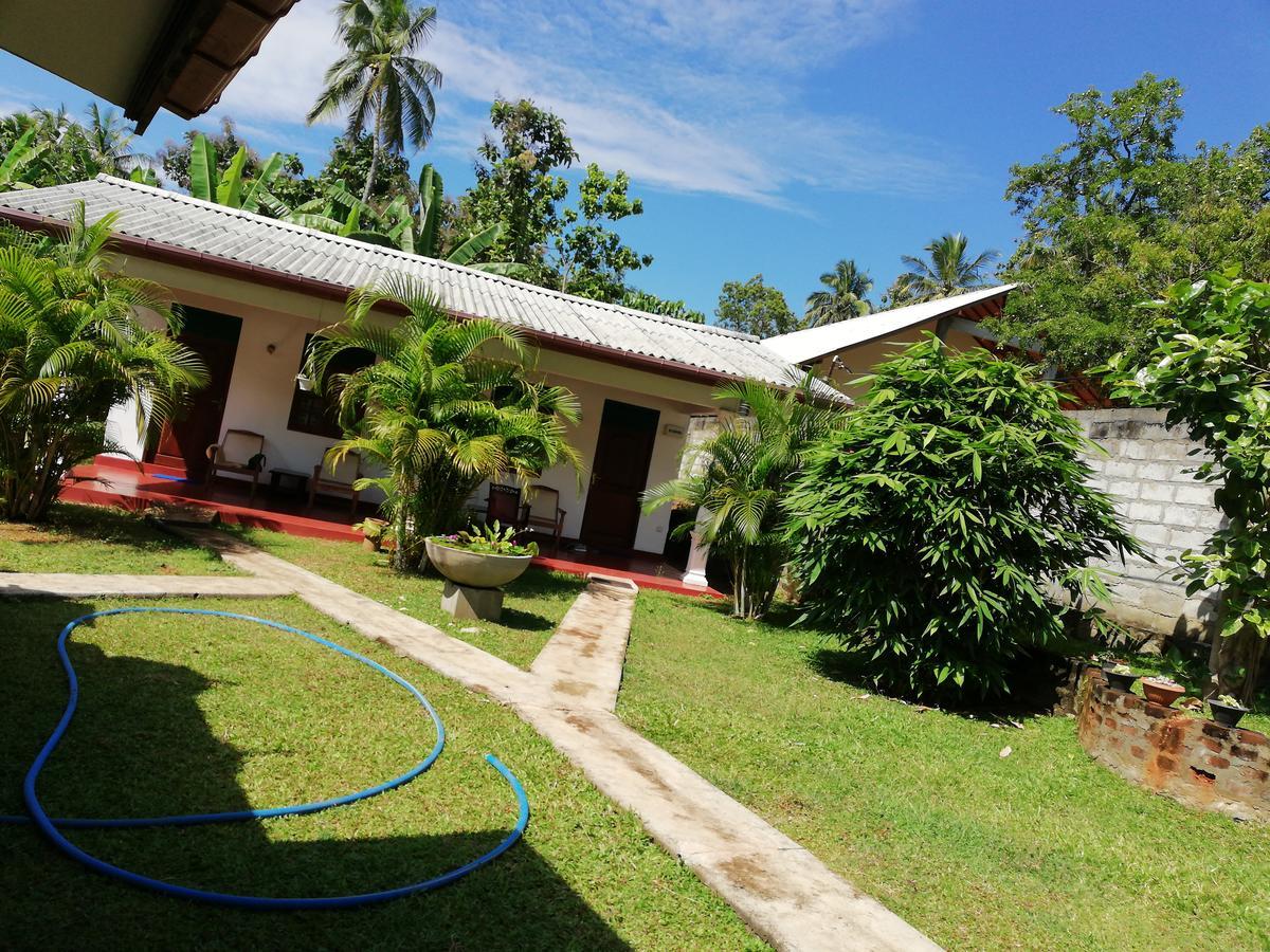 Lal Home Stay Sigiriya Dış mekan fotoğraf